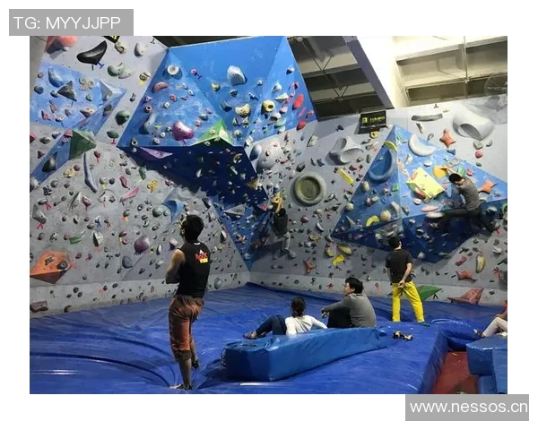 北京攀岩队与西安攀岩队赛后复盘力量对决的精彩瞬间与深刻启示